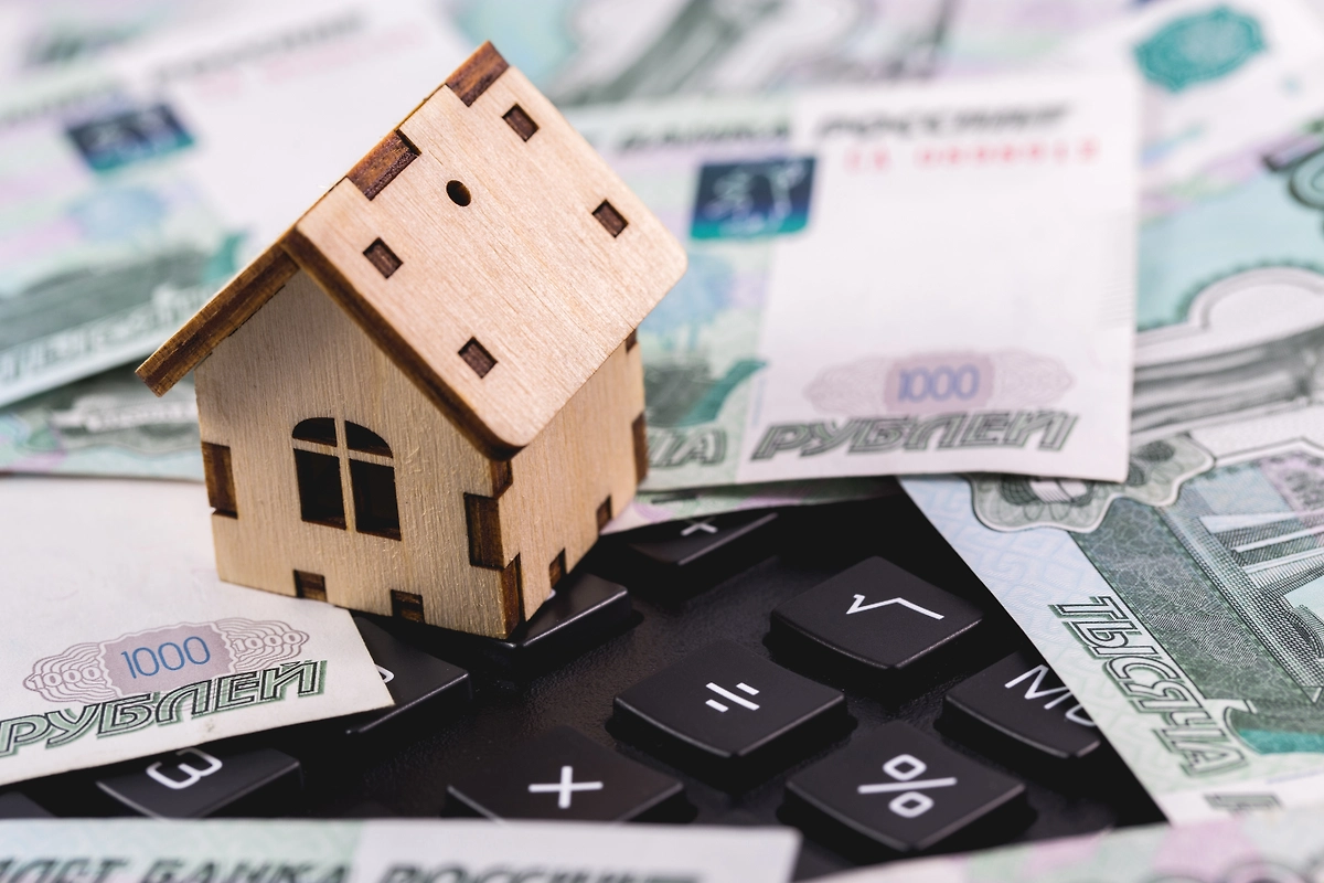 Юристы рассказали, как снизить налоги при сдаче недвижимости. Обложка © Shutterstock / FOTODOM / Primakov