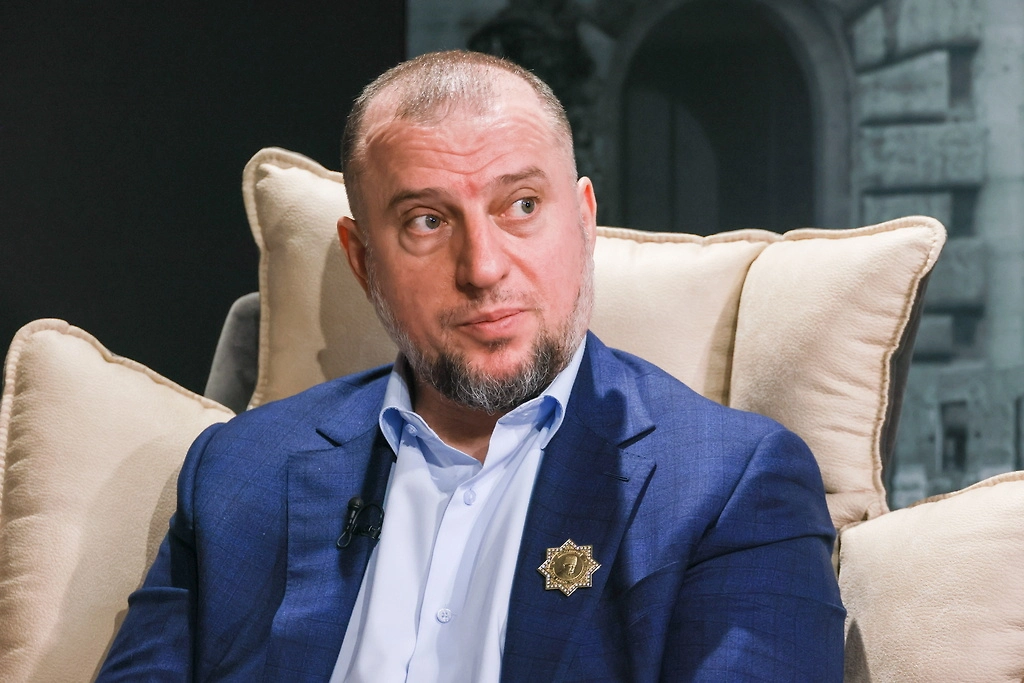 Апти Алаудинов. Обложка © ТАСС / Михаил Метцель