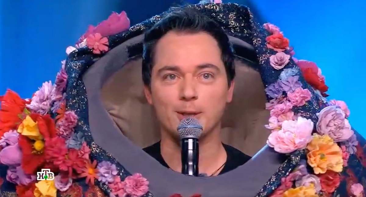 В шоу «Маска 7» сняли маску с Гиппопотама. Кто под ней скрывался и угадало ли жюри личность участника в серии от 29 марта 2026 года? Фото © Ntv.ru