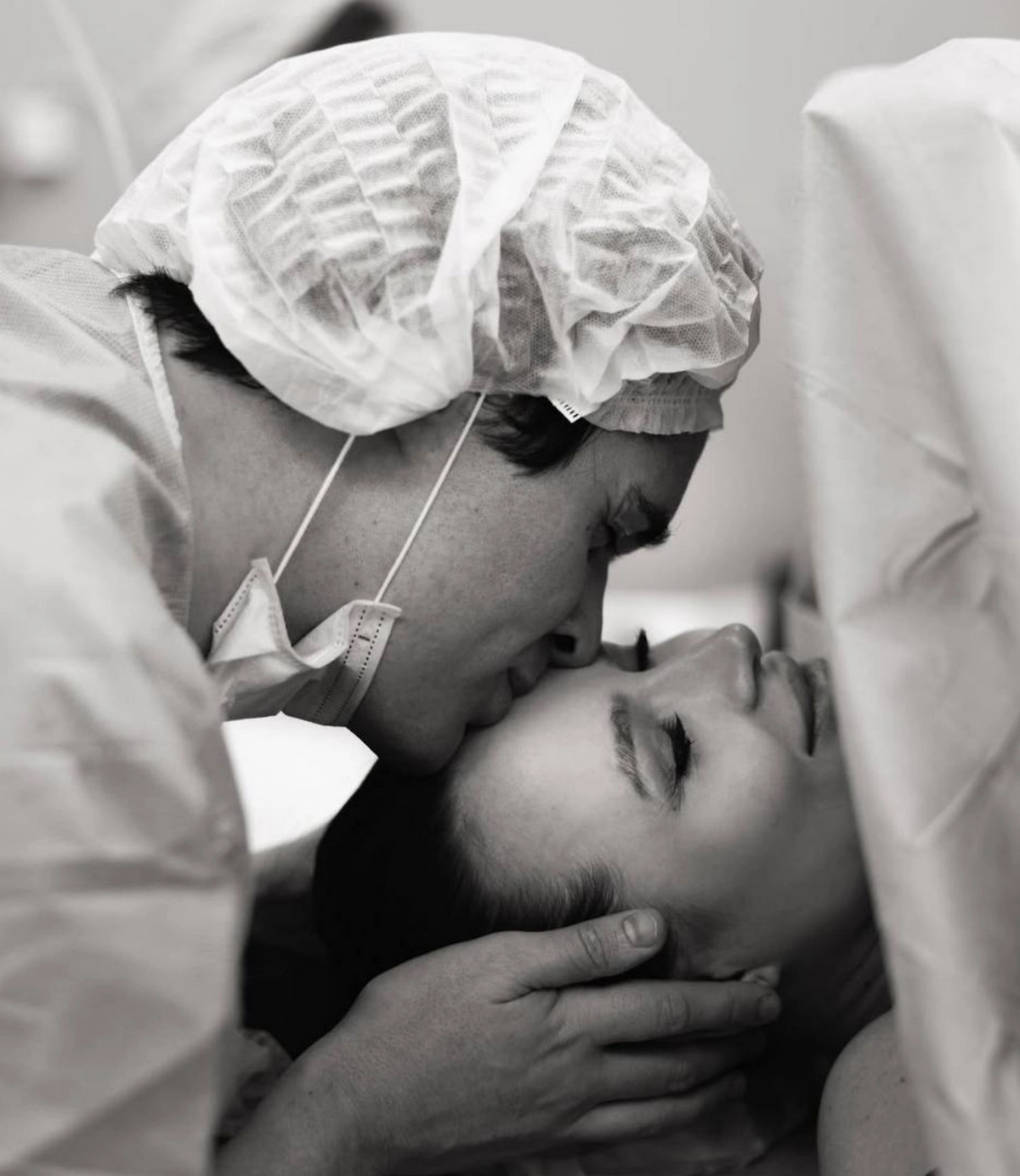 Возлюбленный Лерчек опубликовал фото с её родов. Фото © Instagram (признан экстремистской организацией и запрещён на территории Российской Федерации) / @im__lu_