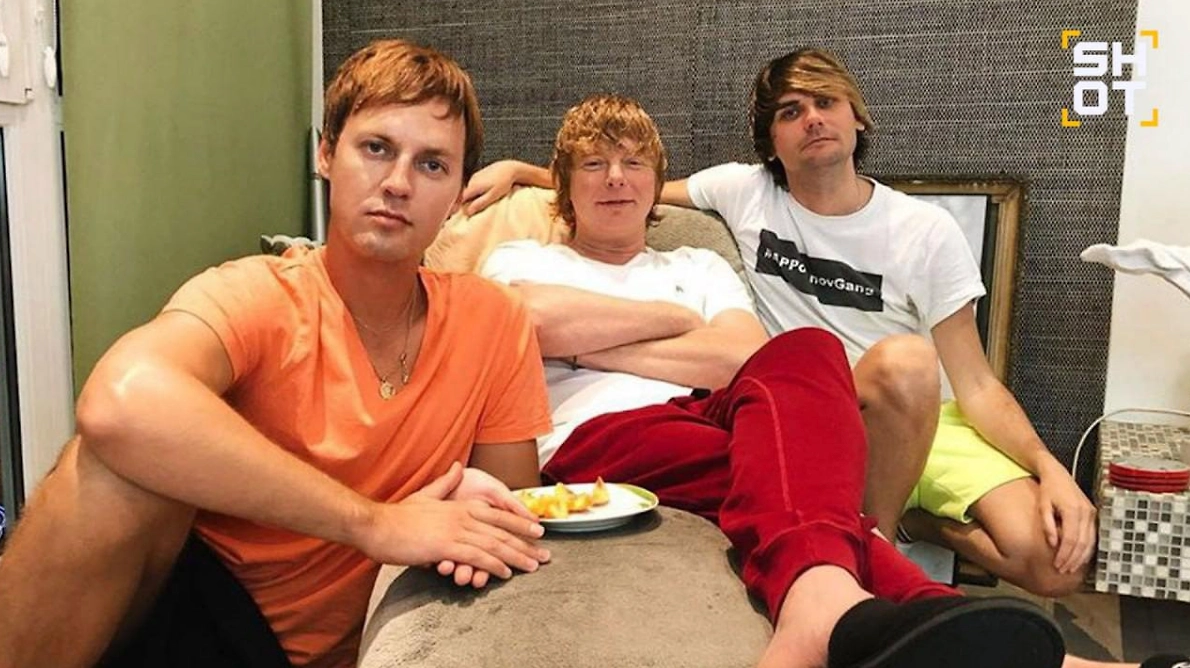 Андрей Григорьев-Апполонов с родственниками. Фото © Telegram / shot