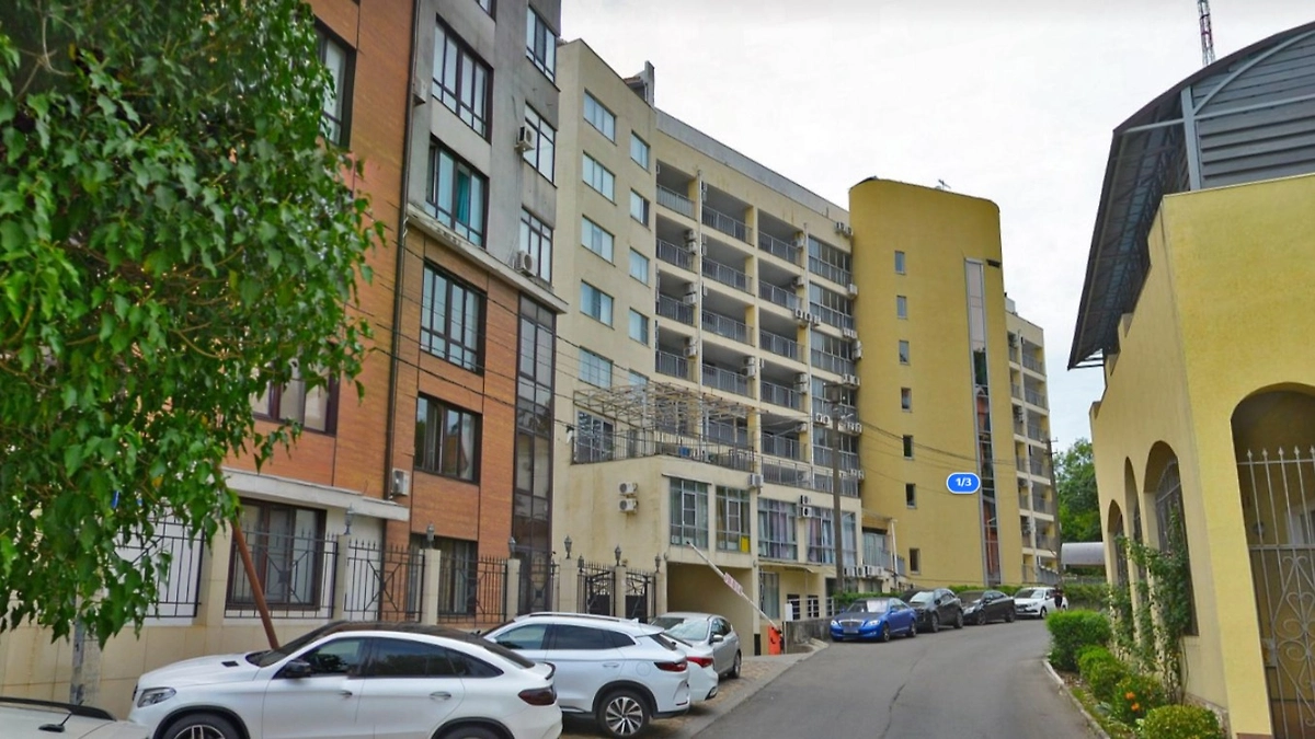 Дом, где находится квартира Андрея Григорьева-Апполонова. Фото © yandex