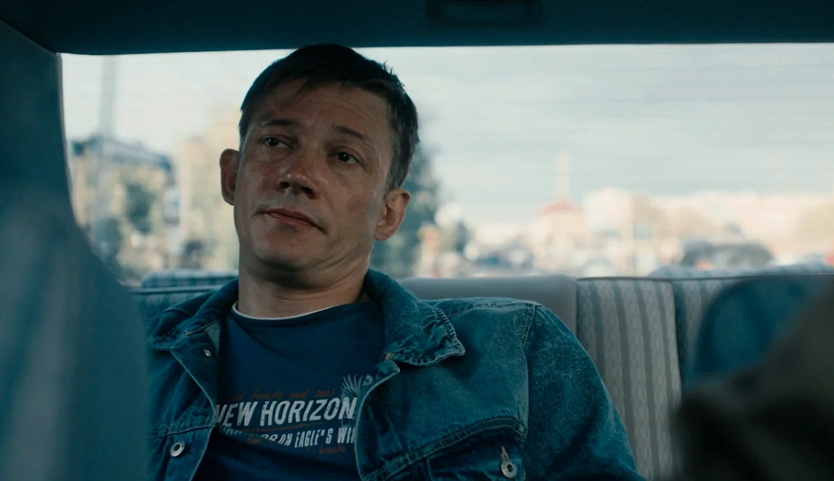 Обложка © Кадр из фильма «Хирург» режиссер Илья Ермолов, сценарист Стас Иванов, Василий Клепацкий, Дарья Макарова / Kinopoisk