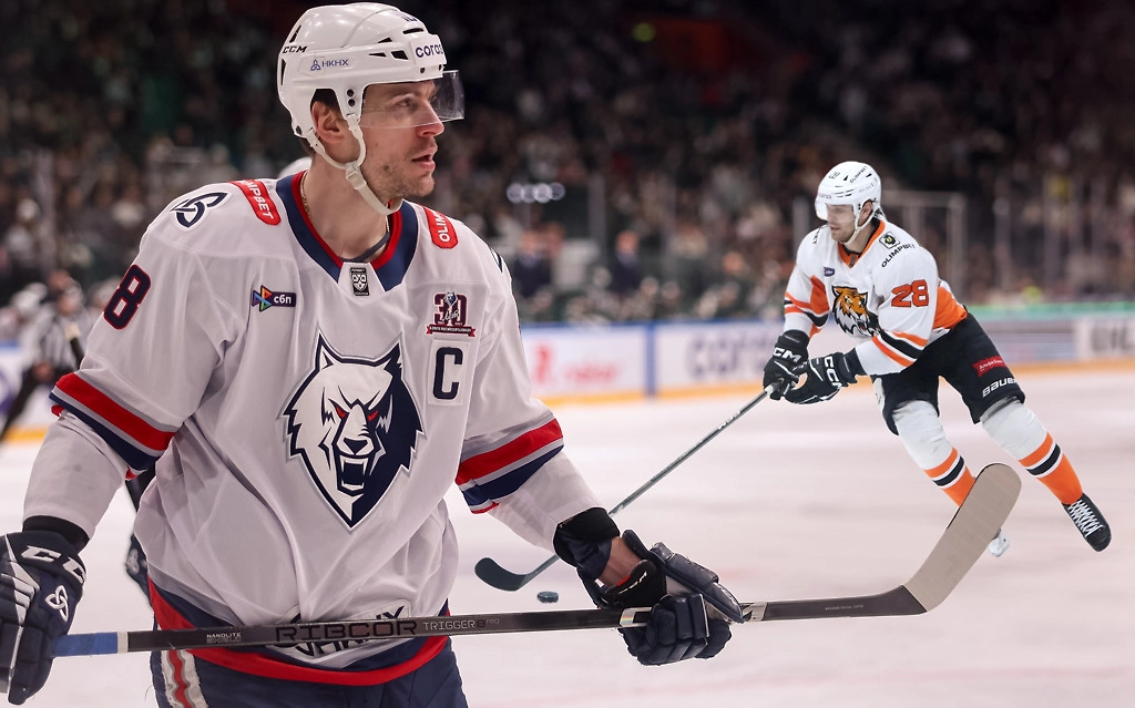 Обложка © ТАСС / Максим Константинов, Сергей Елагин