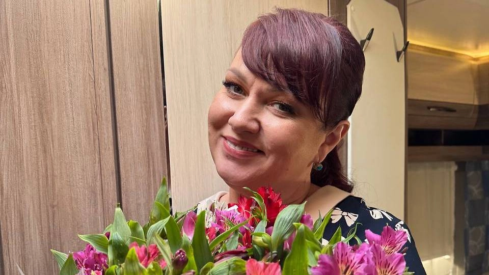 Ольга Картункова. Обложка © Telegram / КартунКОБРА