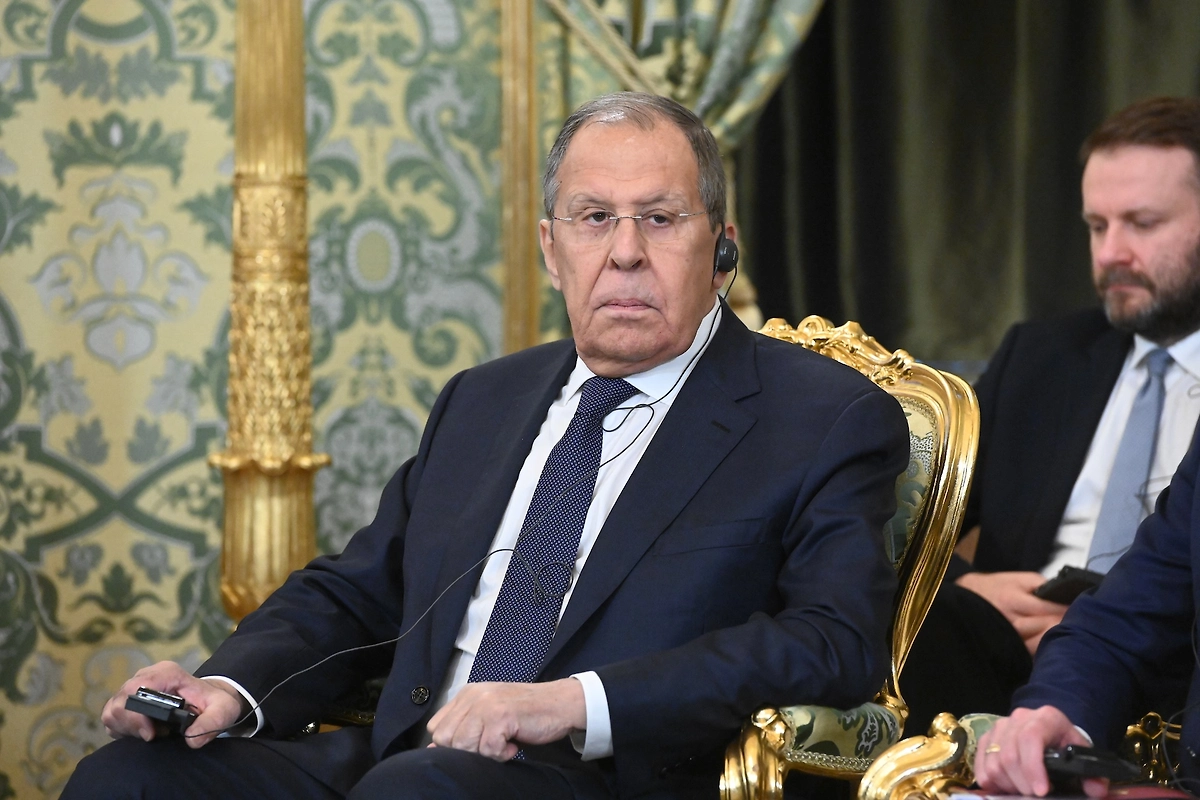 Сергей Лавров. Обложка © Life.ru