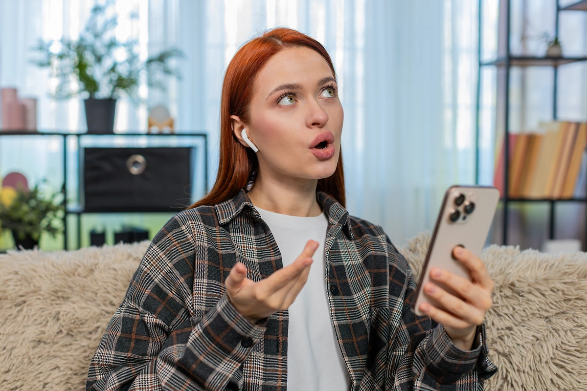 Как перенести данные при смене телефона? Автоматические бекапы и решение частых ошибок. Фото © Shutterstock / FOTODOM / Andrii Iemelianenko