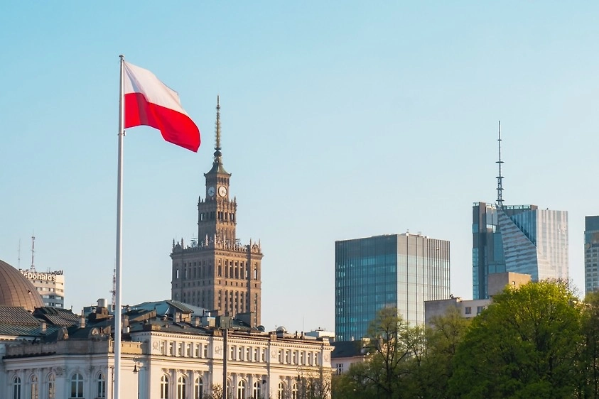 Обложка © Shutterstock / FOTODOM / mares90