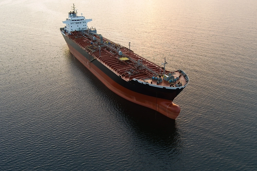 Обложка © Shutterstock / FOTODOM / Dmitri T