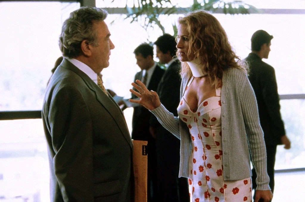 Что посмотреть на 8 Марта: фильм «Эрин Брокович». Фото © Кадр из фильма «Эрин Брокович», режиссёр Стивен Содерберг / Kinopoisk