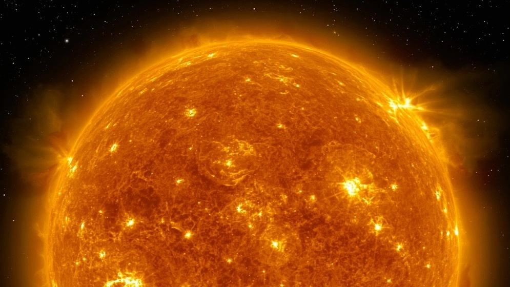 Обложка © Shutterstock / FOTODOM / Mr.alien001