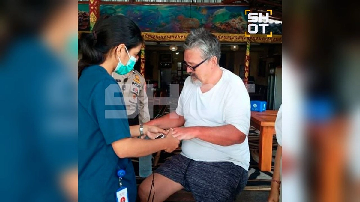 64-летний сёрфер из России чуть не погиб на Бали после 20 часов дрейфа в океане