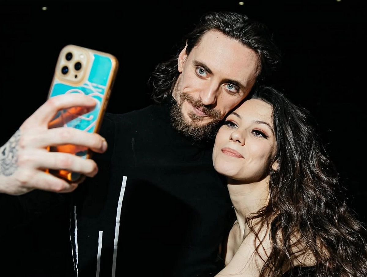 Обложка © Instagram (признан экстремистской организацией и запрещён на территории Российской Федерации)/ blackswanei