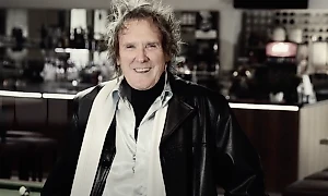 Умер первый ударник рок-группы AC/DC Колин Берджесс