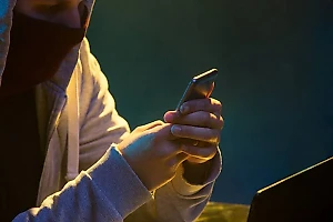 Россиянам объяснили порядок действий при звонке мошенника