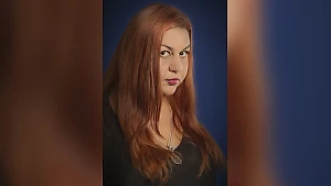 В Крыму суд оштрафовал экс-участницу "Битвы экстрасенсов" за дискредитацию ВС РФ