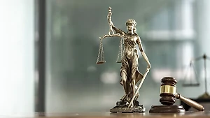 Подносова: Для снятия моратория на казнь потребуется менять Конституцию РФ