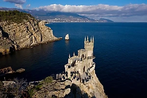 Политолог Бобров: У Крыма есть необычайные возможности лишь с Россией