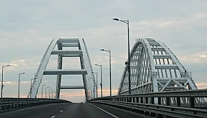 У Крымского моста в летний сезон усилили работу досмотровых пунктов