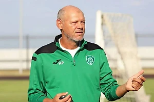 Главный тренер ФК "Ахмат" Ромащенко покинул пост после вылета из Кубка России