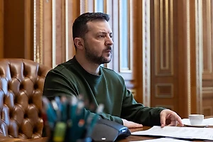 Зеленский уволил несколько командующих оперативными группировками ВСУ 