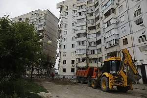 Число жертв удара по многоэтажке в Белгороде выросло до 16