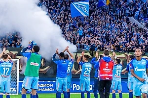 "Зенит" дома сломил ЦСКА и разыграет с "Балтикой" Кубок России