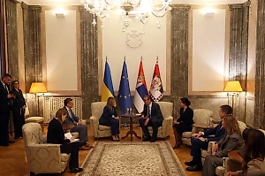 Вучичу пришлось объясняться за тёплый приём Зеленской и Кулебы в Белграде