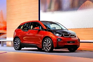 В России уменьшилось число ввезённых по параллельному импорту автомобилей