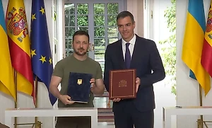 Зеленский подписал с премьером Испании Санчесом соглашение о безопасности