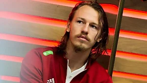 Стало известно о возможном переходе в ПСЖ голкипера сборной России