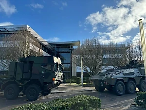 В Германии пообещали Киеву "сотни тысяч" снарядов, включая дальнобойные