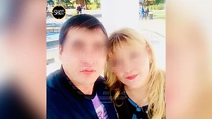 В Москве пьяный мужчина пытался зарезать жену и сломал лопату о голову её сына