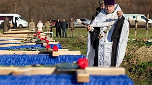 Москва и Киев обменялись телами погибших бойцов по формуле "32 на 254"
