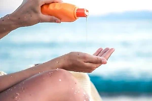 Развенчаны четыре опасных мифа о солнцезащитных кремах