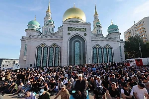 Исламовед объяснил снижение числа мусульман в мечетях Москвы