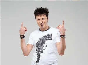 Life.ru узнал, сколько Потехин просит за концерты с хитами "Руки вверх!"