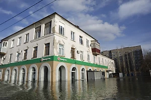 Десятки тысяч неравнодушных: Глава МЧС озвучил, сколько человек боролись с весенним паводком