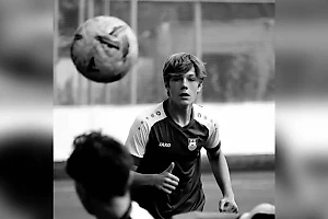 Умер 15-летний воспитанник клуба "Балтика", которому собирали деньги на лечение