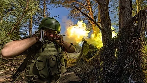 Как продвинулась Армия России, зачем ВСУ новый фронт в Белоруссии, супербомбы под Харьковом, рой дронов на юге РФ, 21 июня