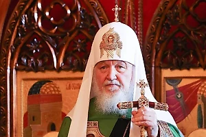 Патриарх Кирилл объявил 22 июня Днём принесения "Троицы" в Троице-Сергиеву лавру