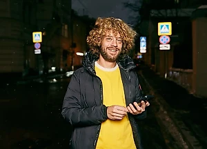 Илья Варламов* получил третий штраф за отсутствие маркировки иноагента