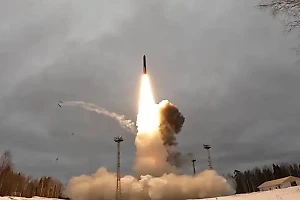 Путин отверг обвинения в адрес России о размахивании "ядерной дубинкой"