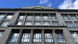 Силуанов: Минфин России планирует продать изъятые в доход государства активы