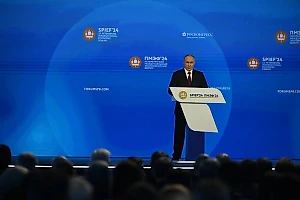 Путин напомнил про "дамочку" Трасс и рассказал, кто на самом деле толкает мир к ядерной войне