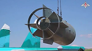 На что способны авиабомбы ФАБ-3000: радиус поражения и применение на фронте