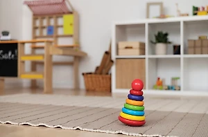 В Бурятии малыши устроили массовый побег из детсада со взломом