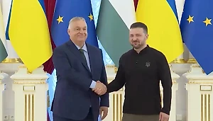 Орбан может стать посредником на переговорах РФ и Украины, считает эксперт