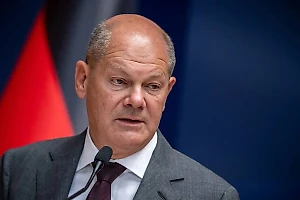 Шольц признался, что до сих пор пользуется ламповым телевизором