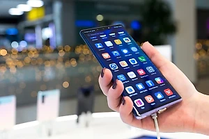 ЦБ и Life.ru объясняют, как не попасться на уловку магазинов электроники